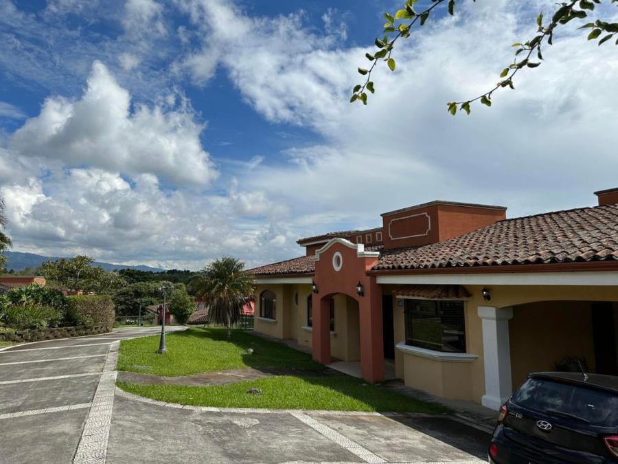 Venta de Casa de un nivel en San Isidro de Heredia