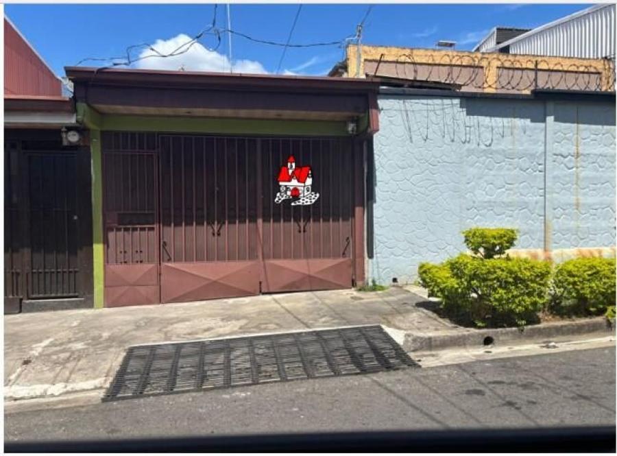 Venta de Casa en Alajuela. RAH 25-1318