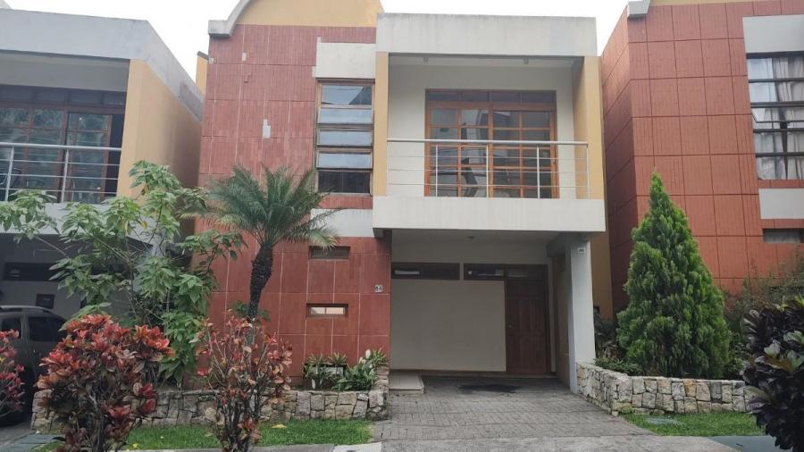 Foto Casa en Venta en Alajuelita, San José - U$D 250.000 - CAV105447 - BienesOnLine