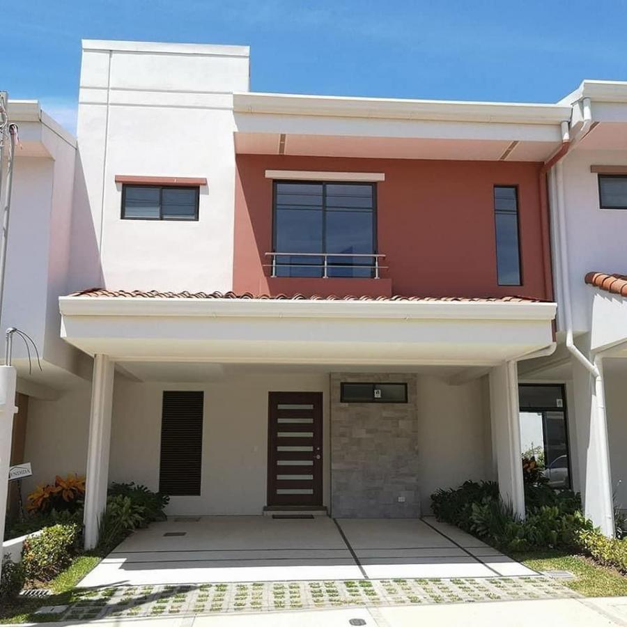 Venta de casa en condominio Avenir, Santo Domingo $230 000 #JM39