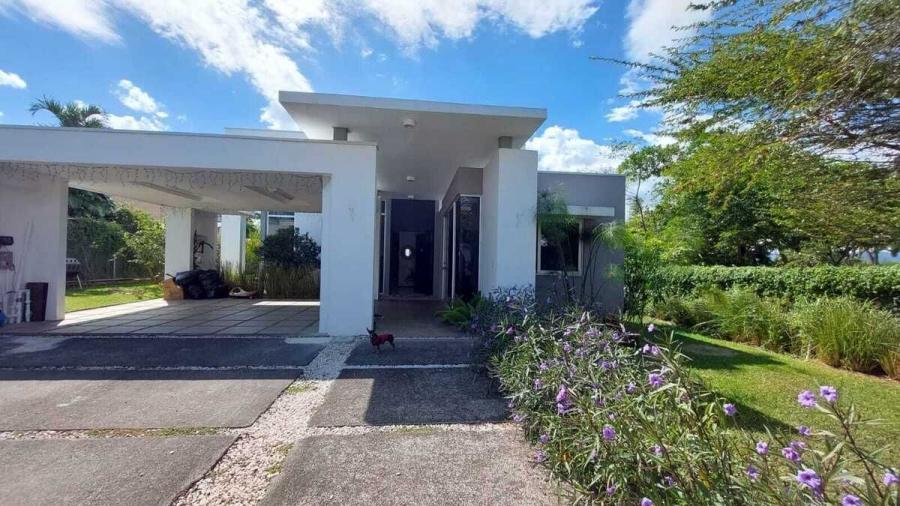 Casa en Venta en  Garita, Alajuela