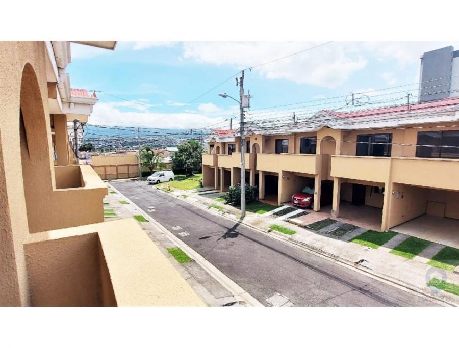 Foto Casa en Venta en Heredia, Heredia - U$D 182.000 - CAV109150 - BienesOnLine