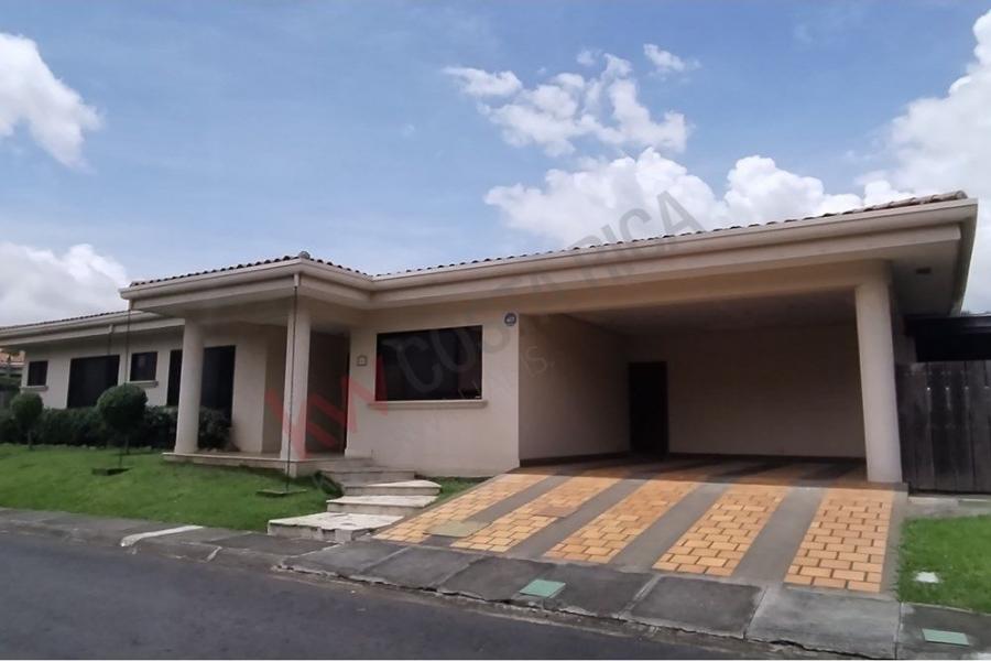 Foto Casa en Venta en Santa Ana, San José - U$D 590.610 - CAV107507 - BienesOnLine