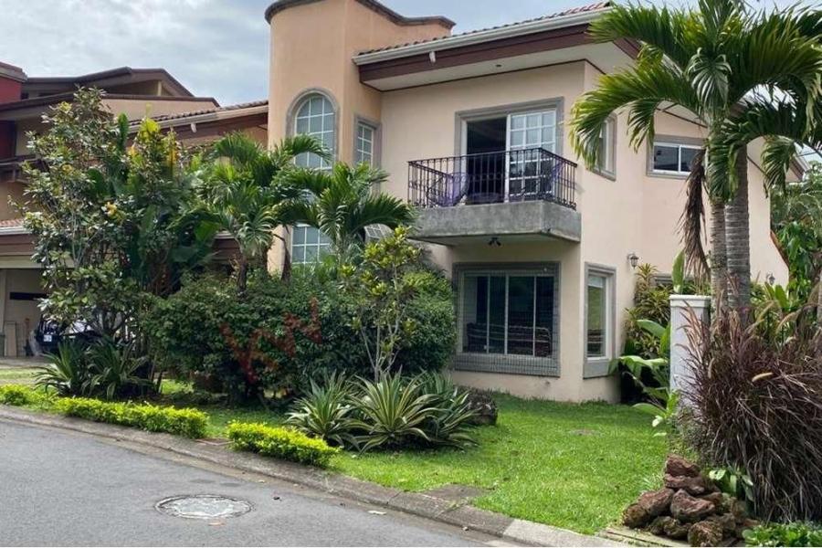 Foto Casa en Venta en La Unin, Cartago - U$D 550.000 - CAV105954 - BienesOnLine