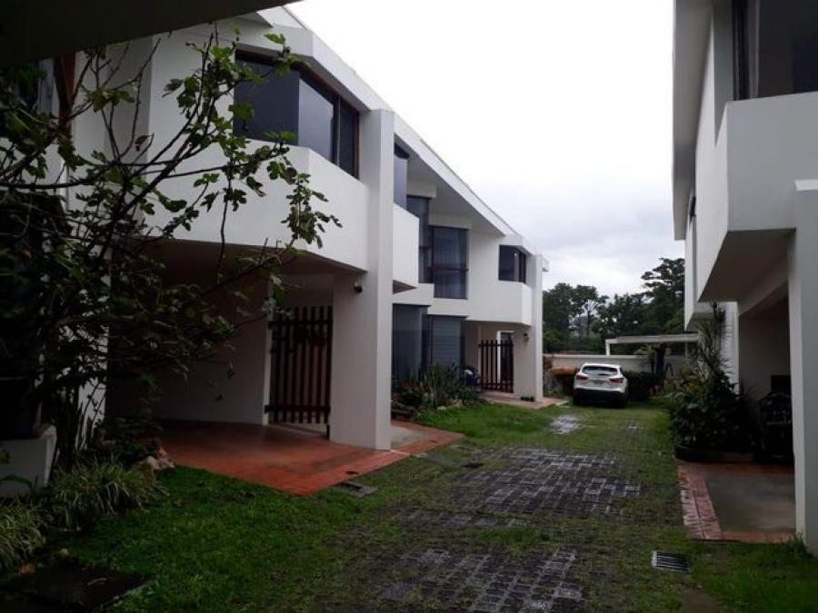 Foto Casa en Venta en Freses, Curridabat, San Jos - ¢ 112.000.000 - CAV44029 - BienesOnLine