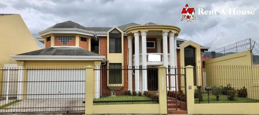 Foto Casa en Venta en Escazú, San José - U$D 500.000 - CAV108060 - BienesOnLine