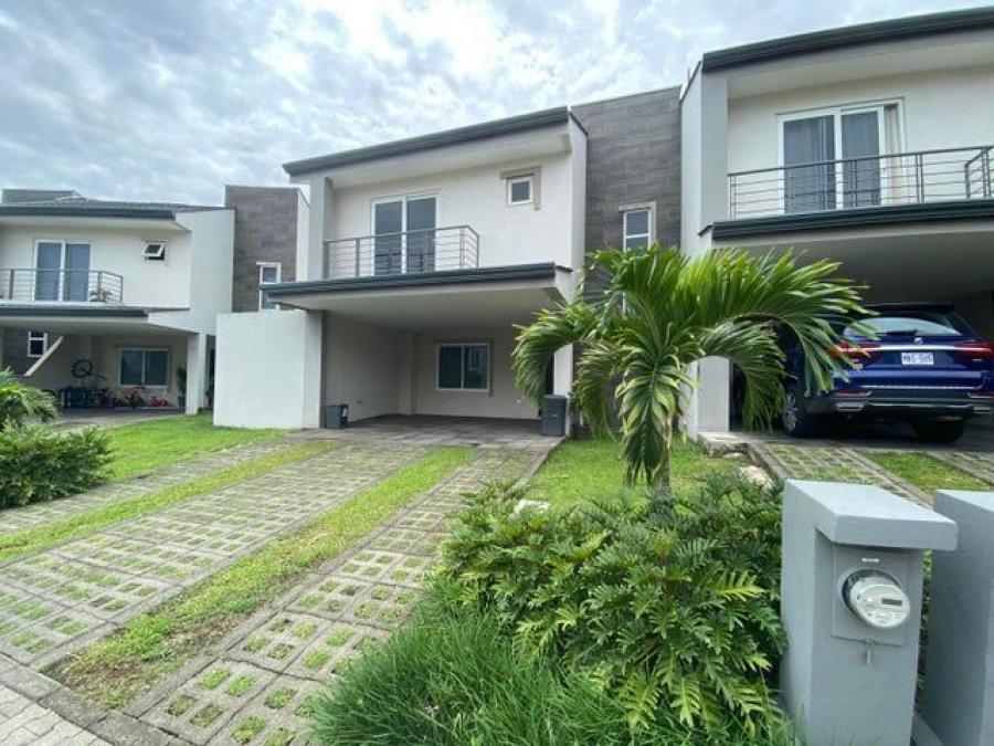 Foto Casa en Venta en Escazú, San José - U$D 310.000 - CAV105727 - BienesOnLine