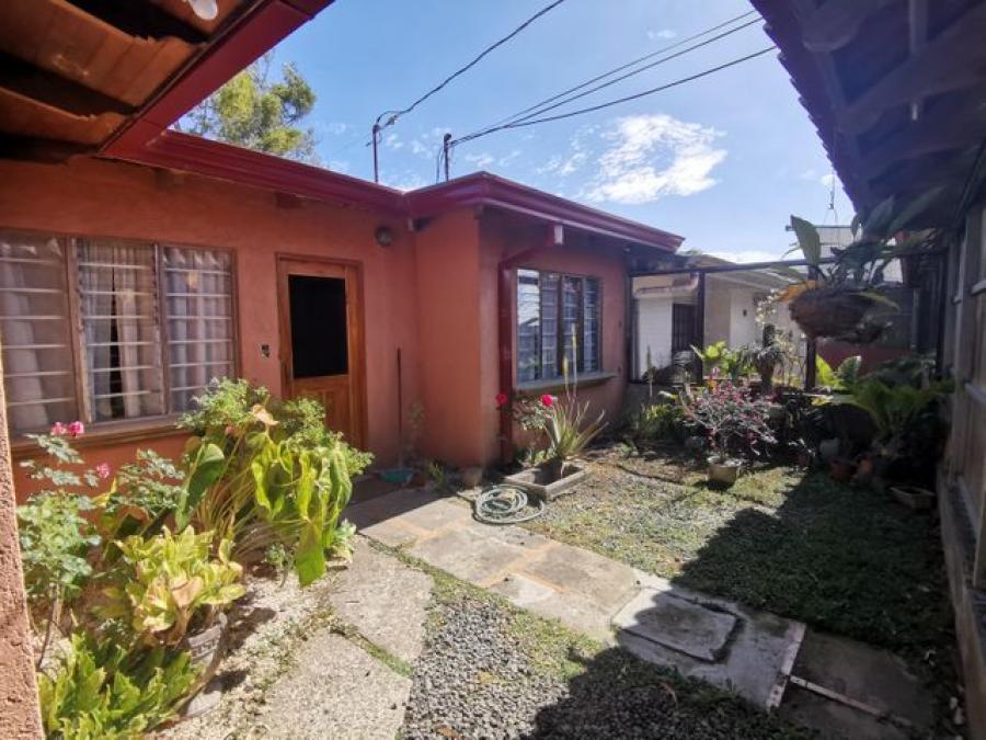 Venta de Casa en Goicochea, San José.