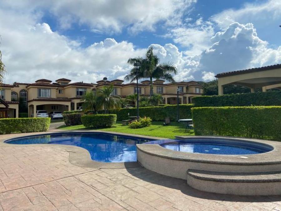 Foto Casa en Venta en Escaz, San Jos - U$D 200.000 - CAV38324 - BienesOnLine