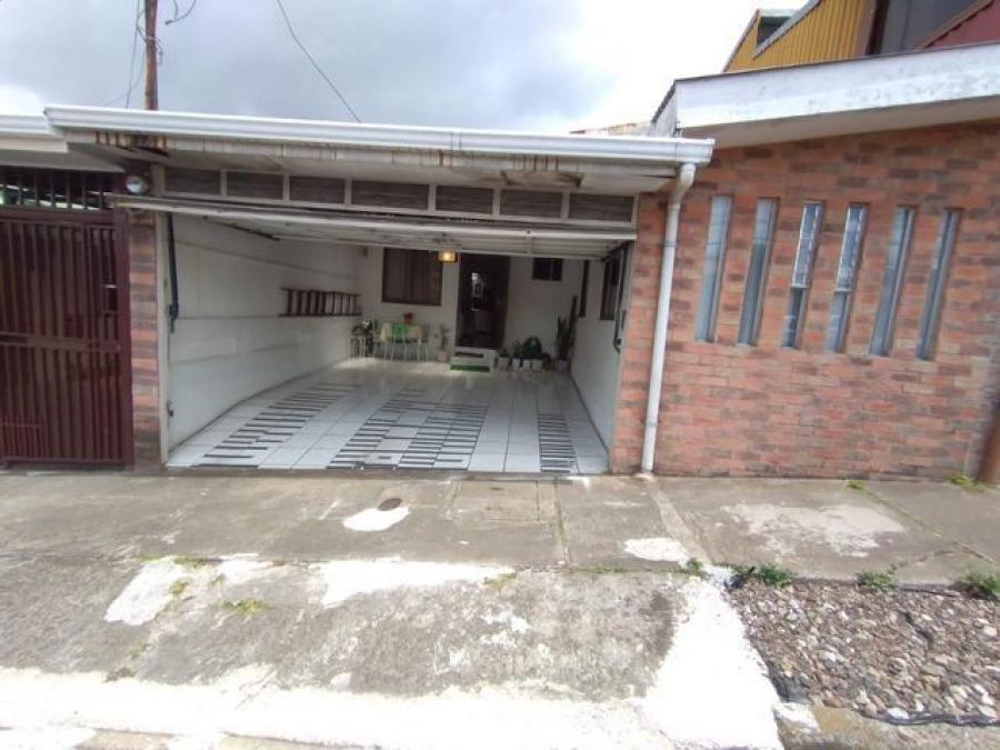 Venta de Casa en Hatillo 8, San José.