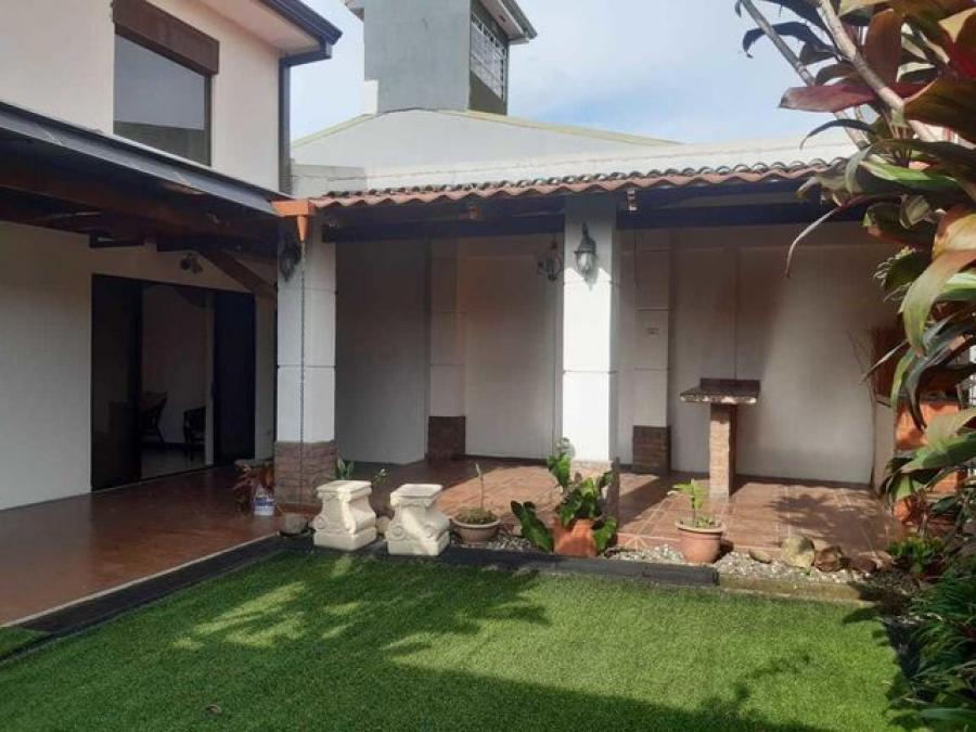 Venta de Casa en La Unión, Cartago. 