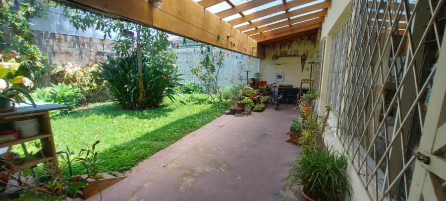 Venta de casa en Montes de oca PBR