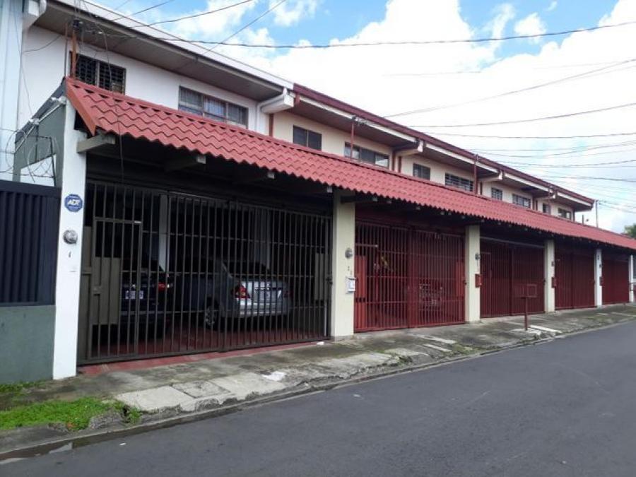 Foto Casa en Venta en Prados del Este, Curridabat, San Jos - ¢ 81.000.000 - CAV47257 - BienesOnLine