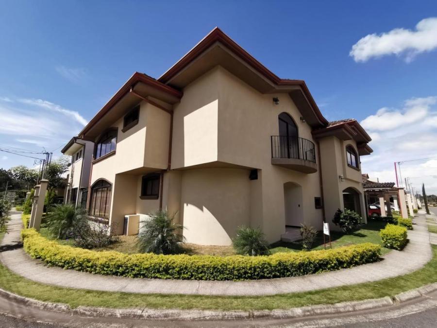 Venta de Casa en Quebradilla, Cartago. 20-1807