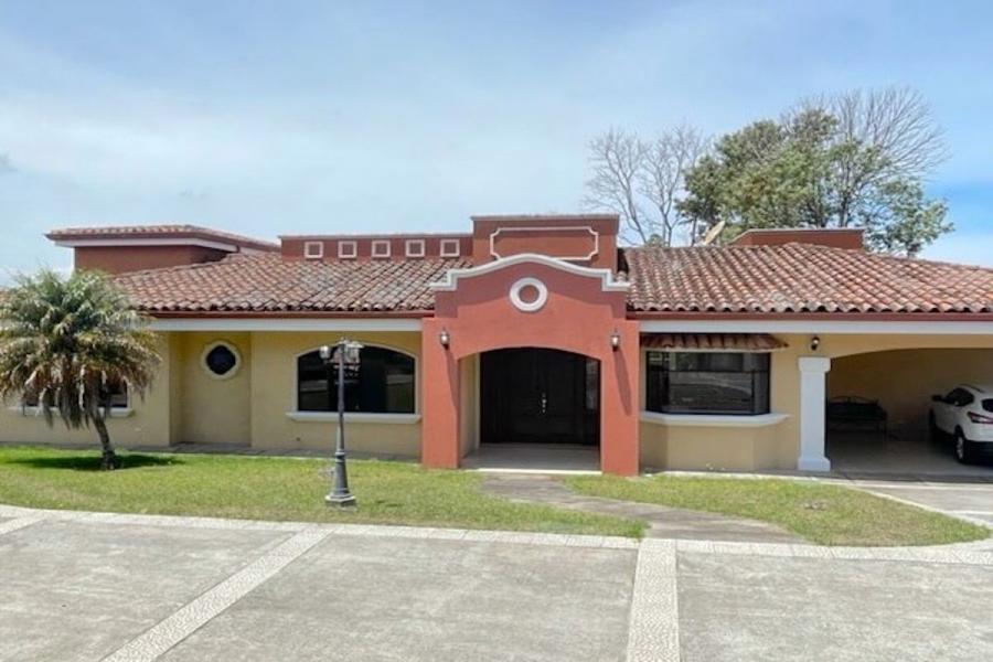 Venta de casa en Residencial en San Isidro de Heredia $340.000 #LL138