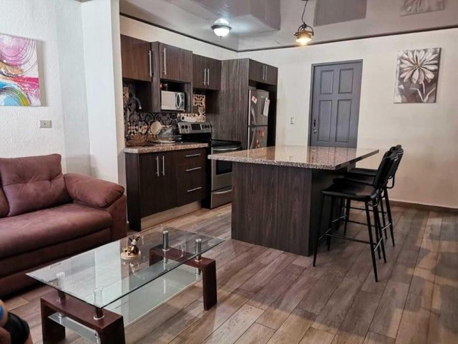 Venta de casa en residencial La Gruta en Barva de Heredia GB