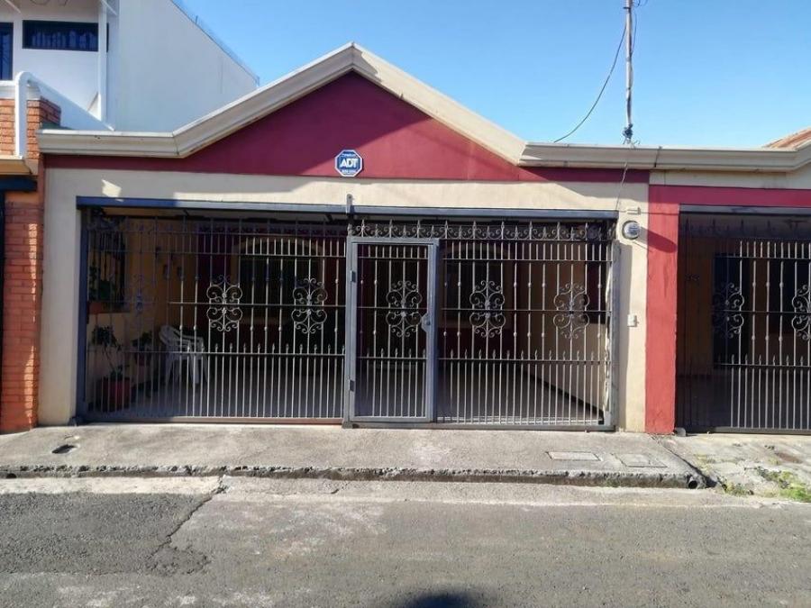 Venta de Casa en San Francisco de Heredia. RAH 22-798