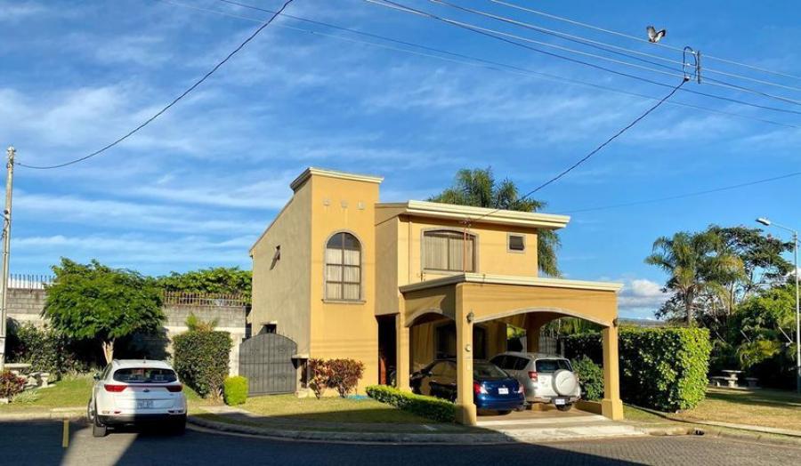 Venta de Casa en San Francisco, Heredia.