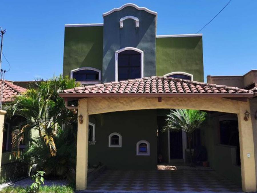 Venta de Casa en San Francisco, Heredia.