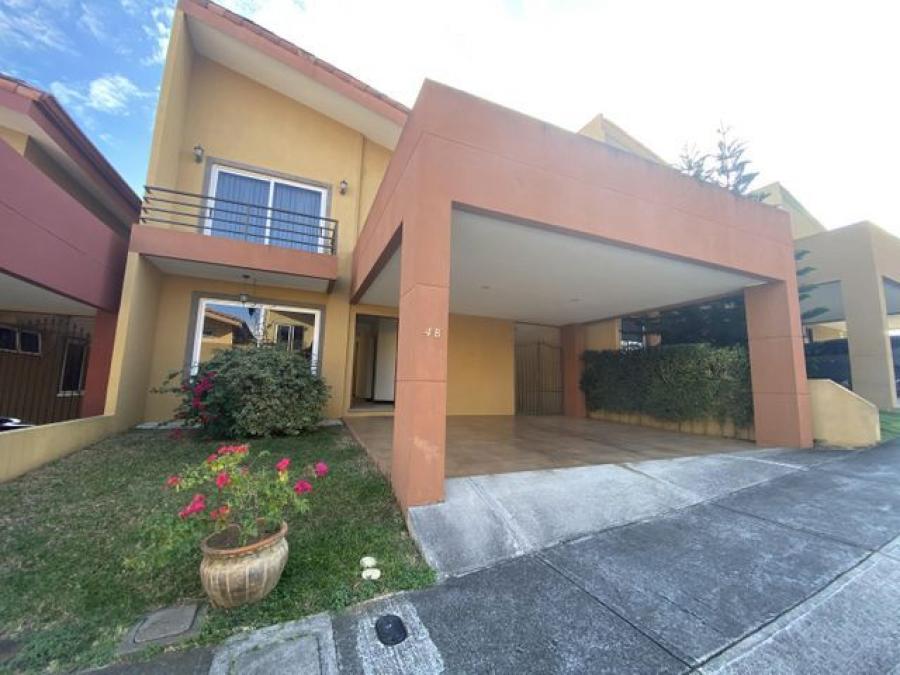 Venta de Casa en San Francisco, Heredia.