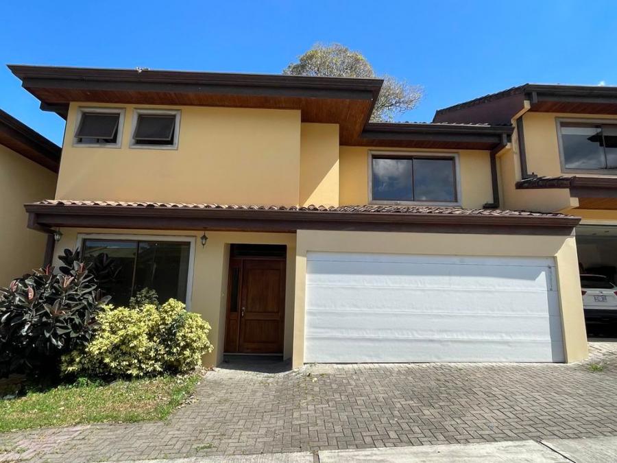 Foto Casa en Venta en Santa Ana, San Jos - U$D 365.000 - CAV90179 - BienesOnLine