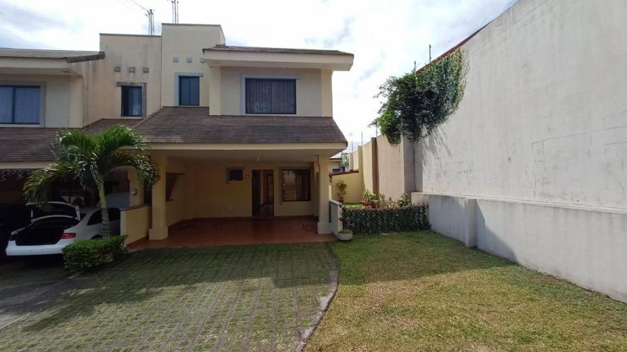 Venta de Casa en San Pablo, Heredia. RAH 25-1276