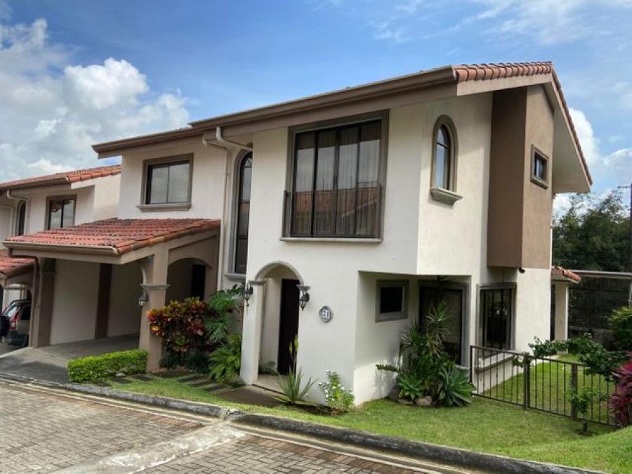 Foto Casa en Venta en Escazú centro, Escazú, San José - ¢ 141.000.000 - CAV56572 - BienesOnLine