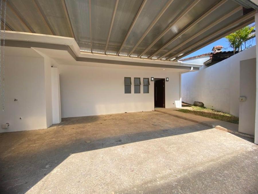 Foto Casa en Venta en Escaz, San Jos - U$D 315.000 - CAV101015 - BienesOnLine