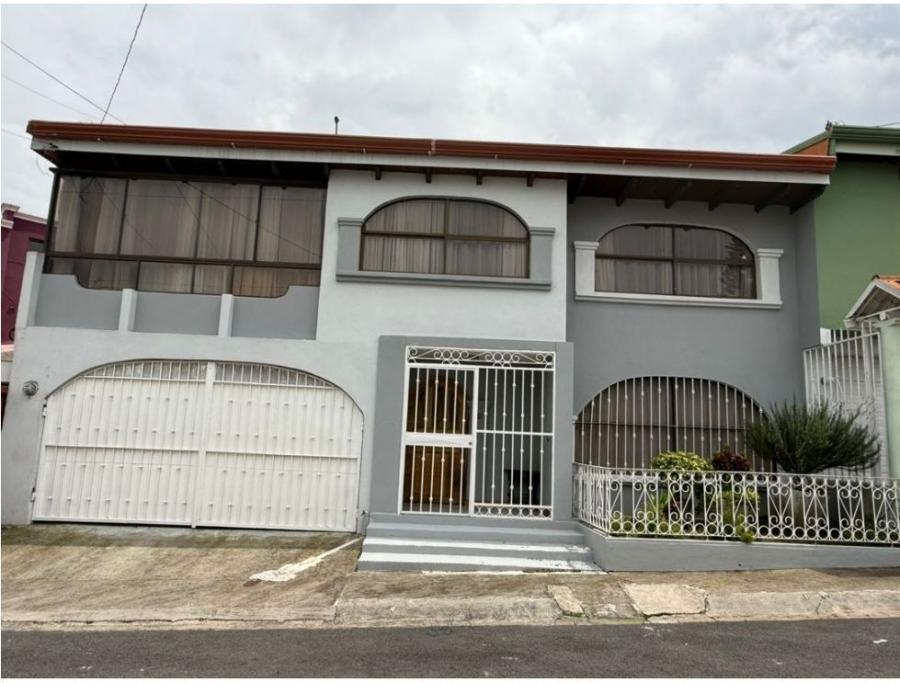 Venta de casa en San Vicente de Moravia US$290,000 JM#54