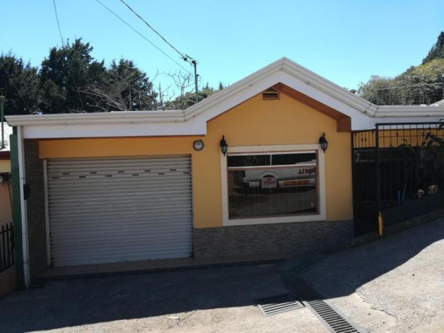 Venta de Casa en Santa Barbara, Heredia. 20-530