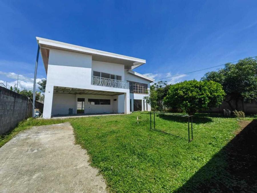 Venta de dos casas independientes en San Miguel, Santo Domingo #3981