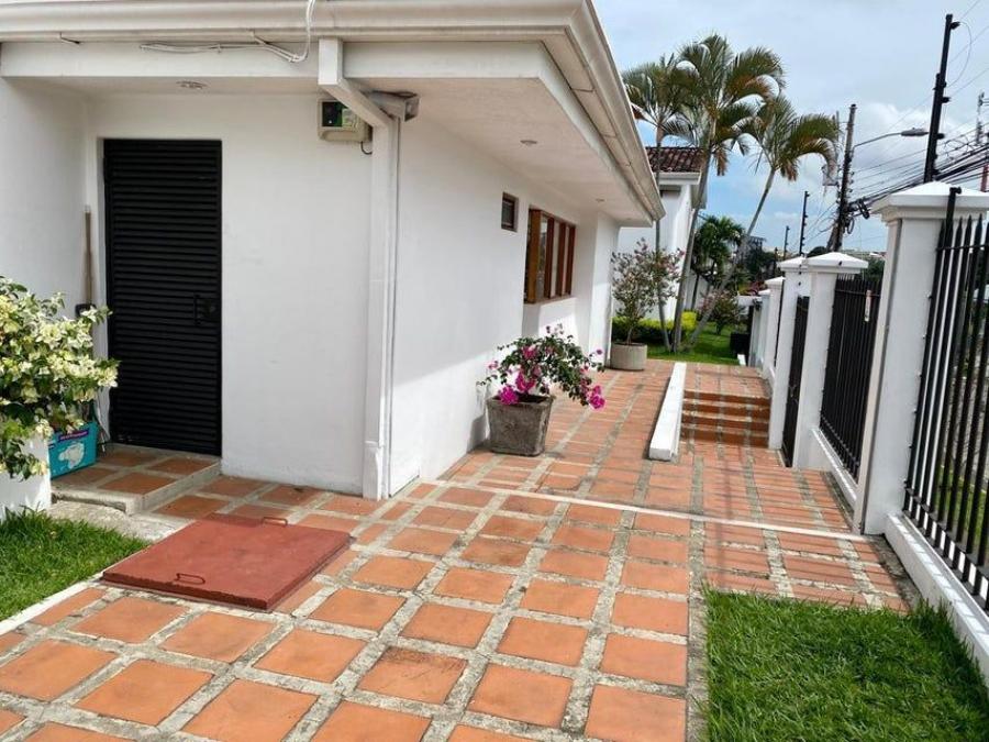 Foto Casa en Venta en Pavas, San José - U$D 240.000 - CAV99110 - BienesOnLine