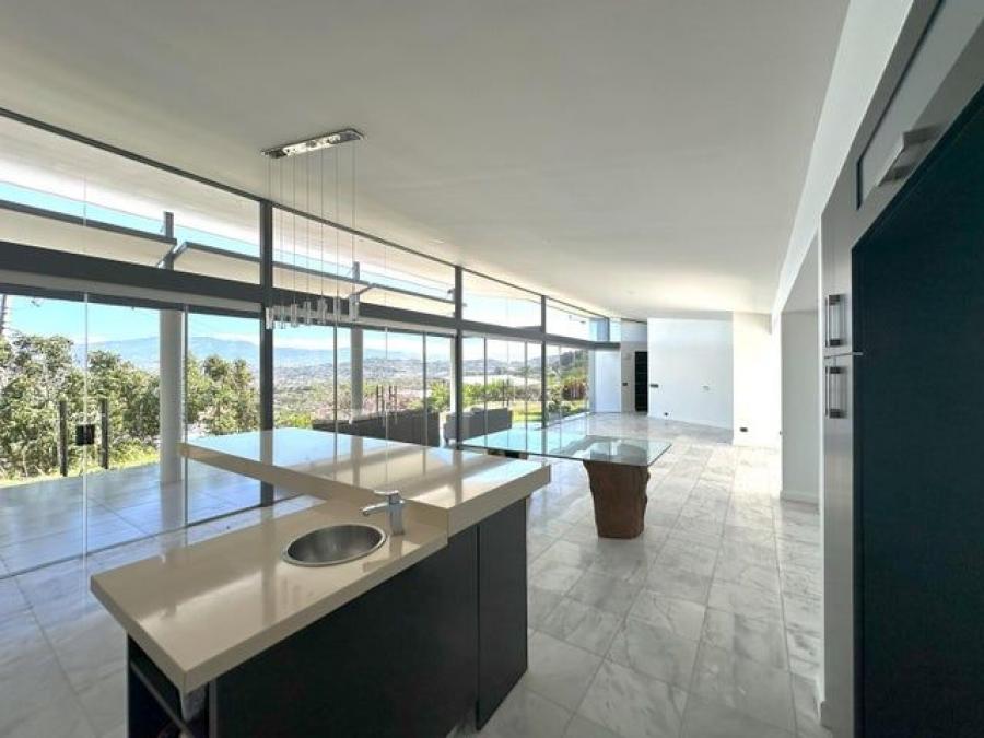 Foto Casa en Venta en Santa Ana, San Jos - U$D 690.000 - CAV99224 - BienesOnLine