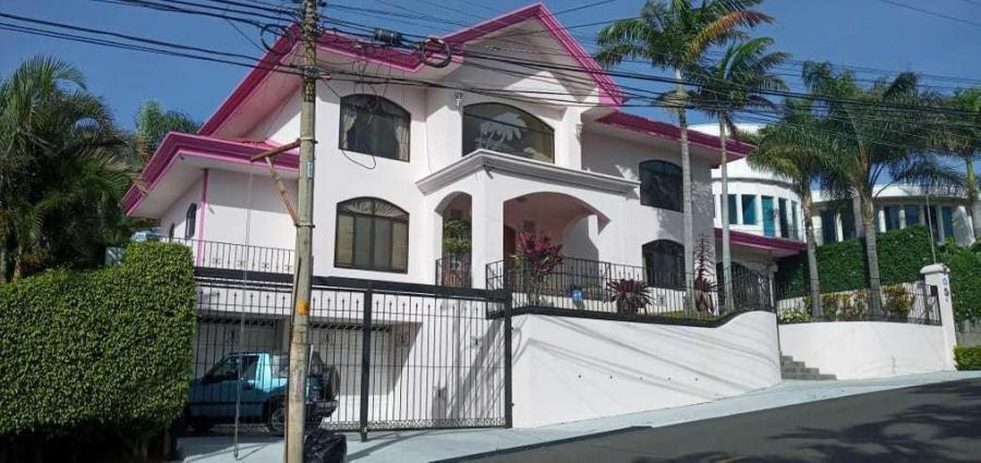 Venta de Linda Casa Tipo Palacio en Belen Heredia AGR mls 20-1891