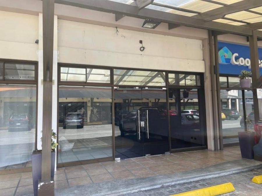 Venta de Local Comercial en Escazú, San José. RAH 25-136