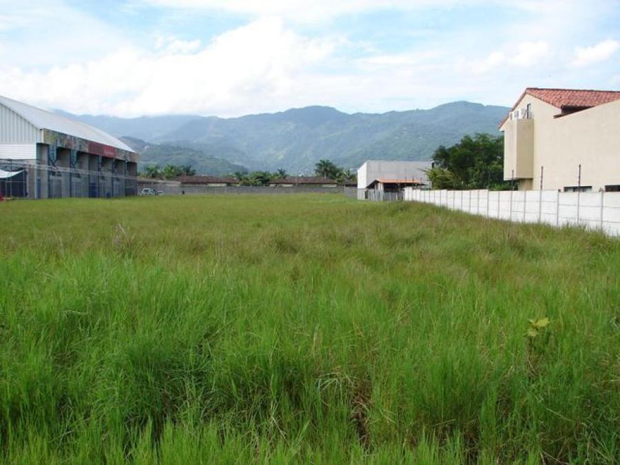 Venta de Lote en Lindora, Santa Ana.