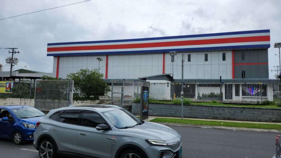 Venta de Propiedad Comercial con Bodega u Oficinas y Parqueo- La Asunción, Heredia