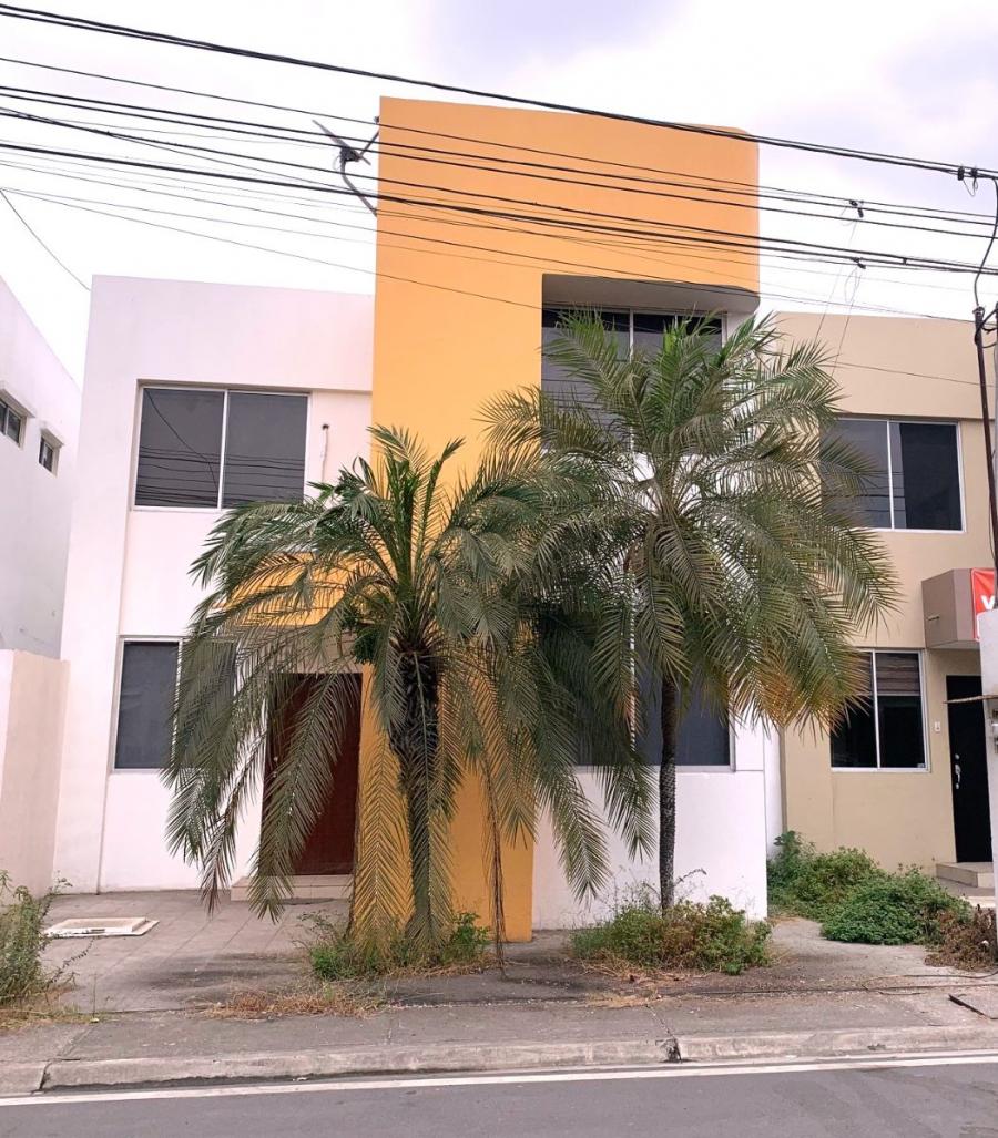 Foto Casa en Arriendo por temporada en Guayaquil, Guayas - U$D 800 - CAT40476 - BienesOnLine