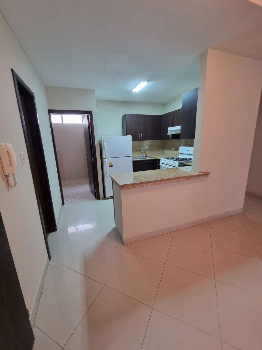 Foto Departamento en Arriendo en TARQUI, Guayaquil, Guayas - U$D 700 - DEA40042 - BienesOnLine