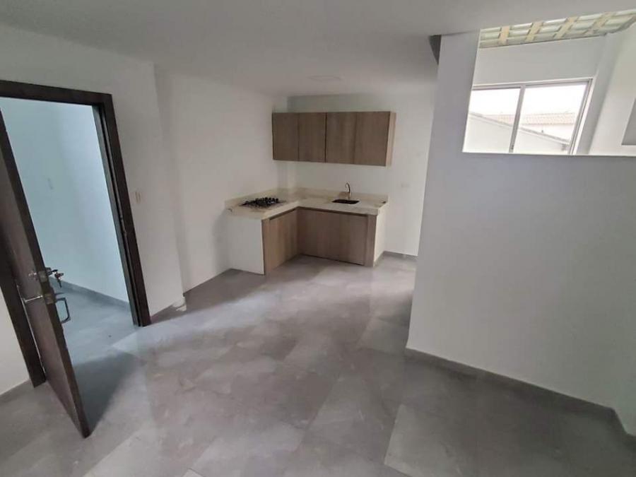 Alquilo departamento en Samanes 7 Av principal Francisco de Orellana 