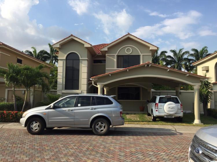 Foto Casa en Arriendo en La Puntilla, Samborondón, Guayas - U$D 2.500 - CAA17107 - BienesOnLine