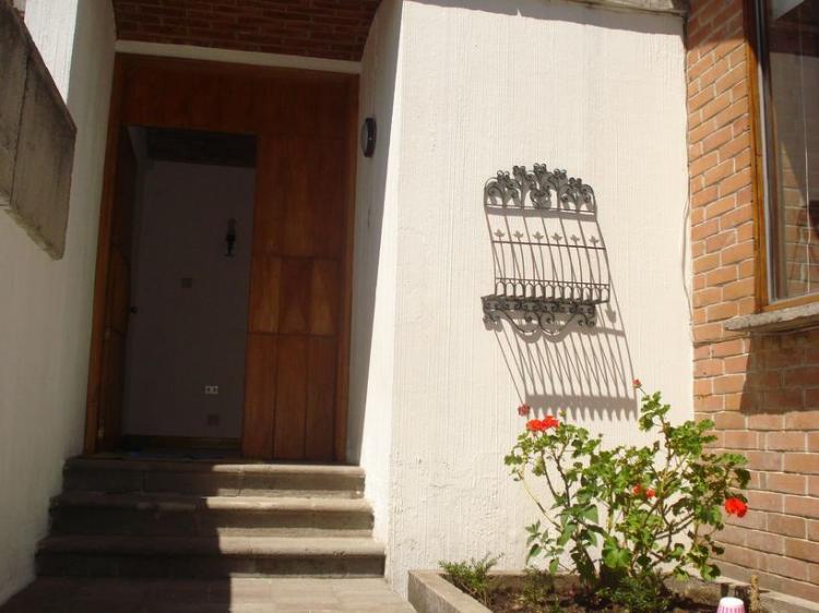 Foto Casa en Arriendo en QUITO TENIS, QUITO, Pichincha - U$D 1.500 - CAA4653 - BienesOnLine