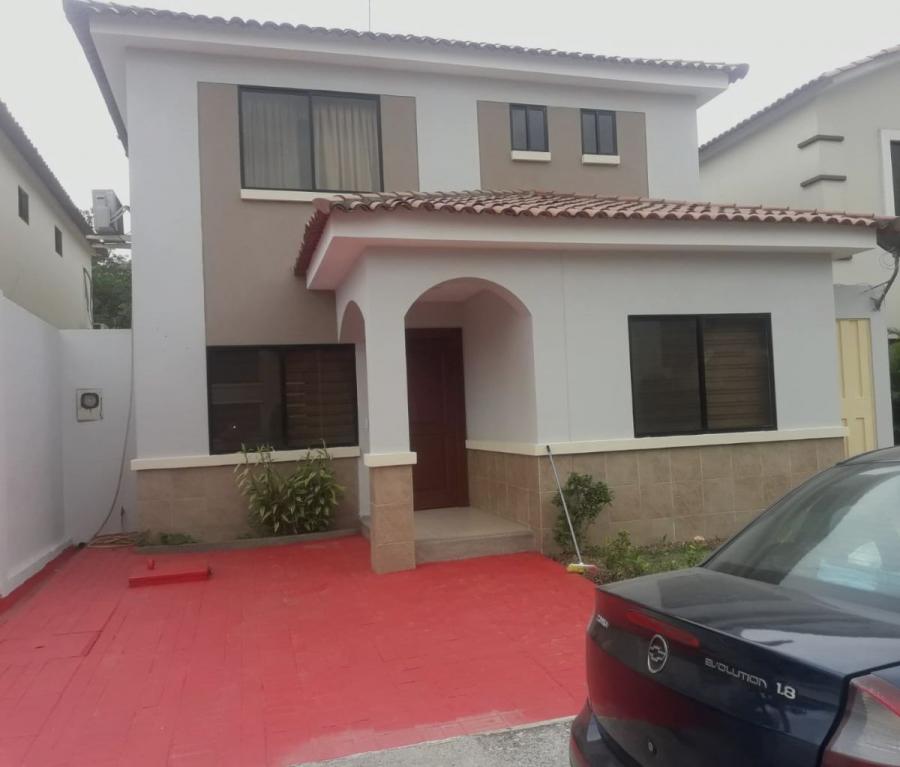 Foto Casa en Arriendo en TARQUI, CIUDAD CELESTE, Guayas - U$D 1.100 - CAA40433 - BienesOnLine