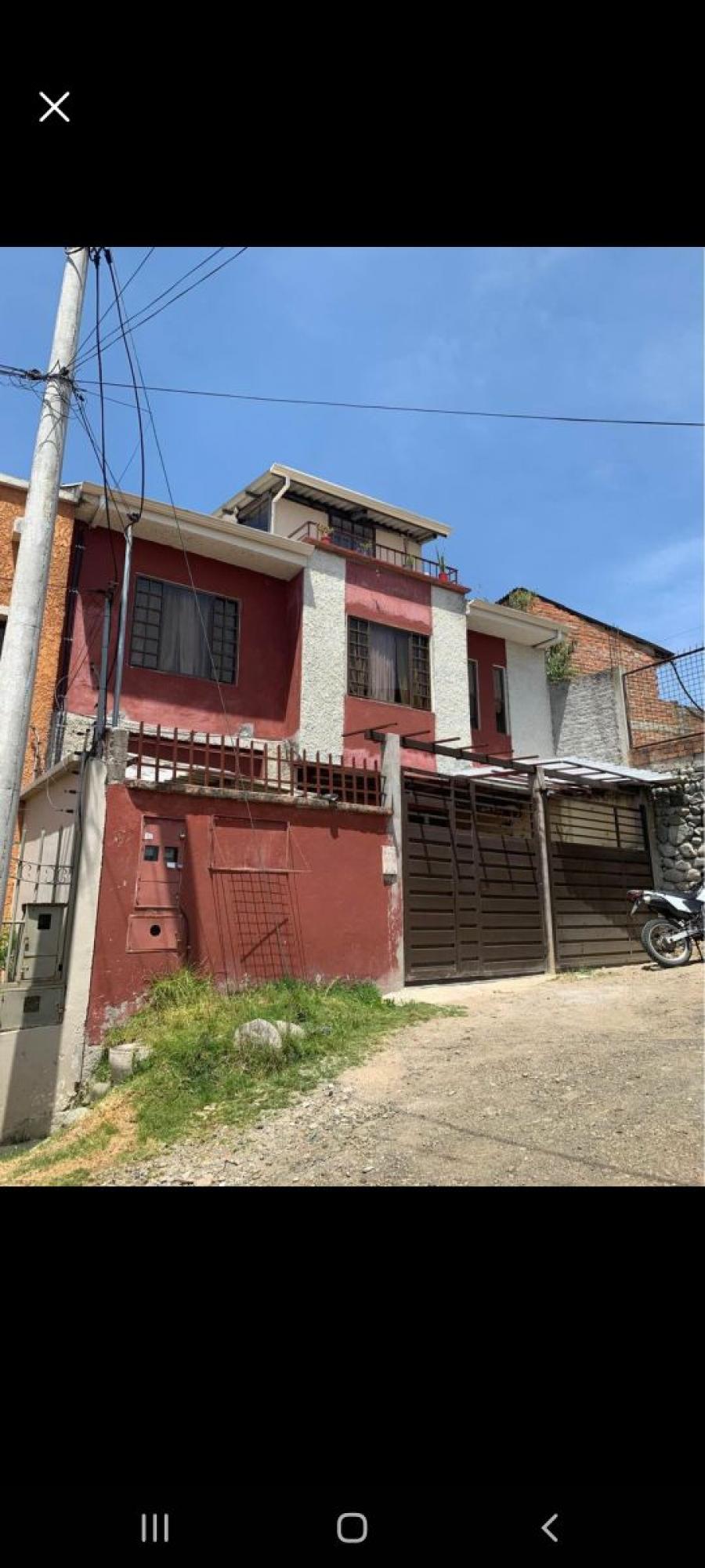 Foto Casa en Venta en Bellavista, A lado del parque pampas del cebollar, Azuay - U$D 152.000 - CAV35327 - BienesOnLine