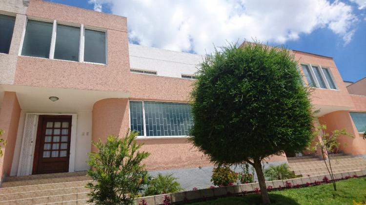 Foto Casa en Venta en Quito, Quito, Pichincha - U$D 130.000 - CAV27303 - BienesOnLine