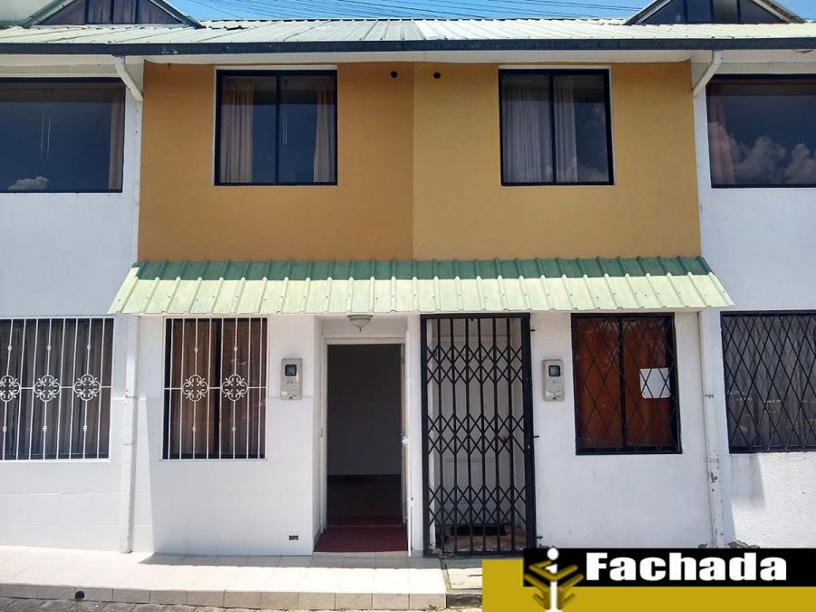 Foto Casa en Arriendo en el condado, Quito, Pichincha - U$D 230 - CAA40670 - BienesOnLine