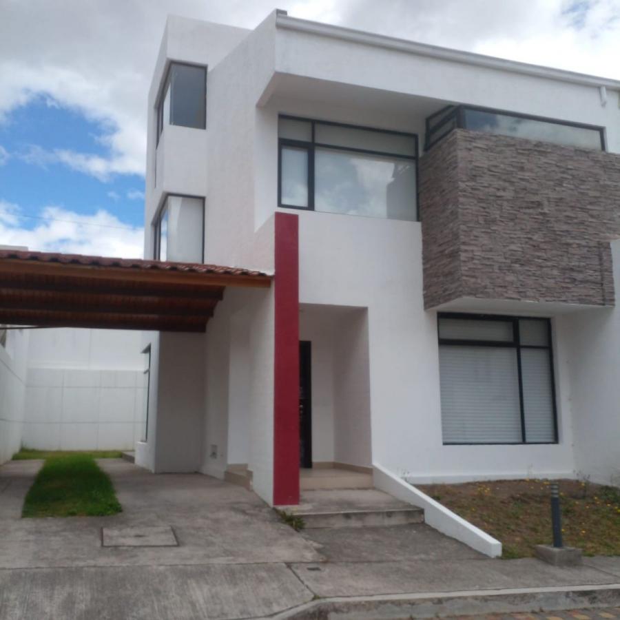 Foto Casa en Venta en sangolqui, Valle de los chillos, Pichincha - U$D 130.000 - CAV40389 - BienesOnLine