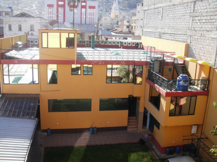 Foto Casa en Venta en Quito, Pichincha - U$D 650.000 - CAV13956 - BienesOnLine