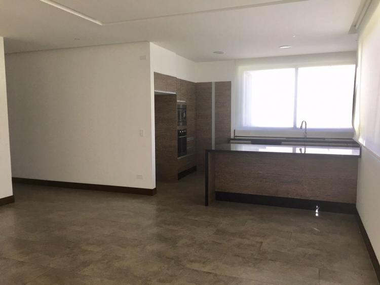 Foto Departamento en Arriendo en Cumbaya, Cumbaya, Pichincha - U$D 1.350 - DEA26066 - BienesOnLine