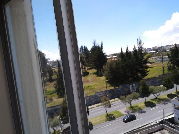 Foto Departamento en Venta en Kennedy, Quito, Pichincha - U$D 100.000 - DEV27560 - BienesOnLine